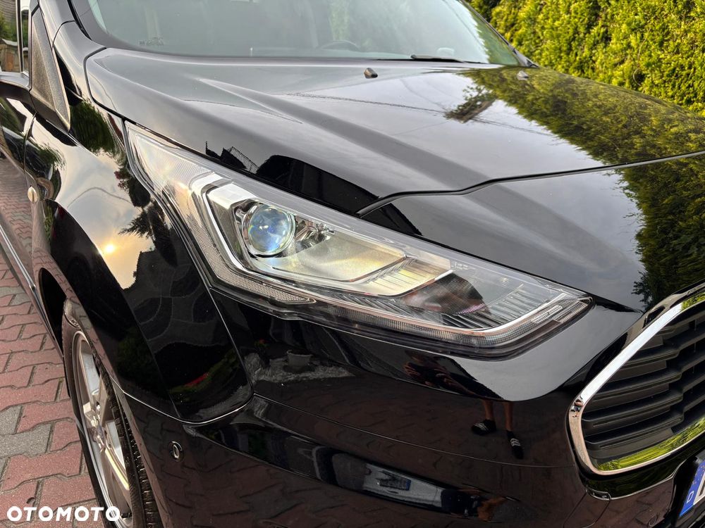 Ford Tourneo Connect Grand - 19