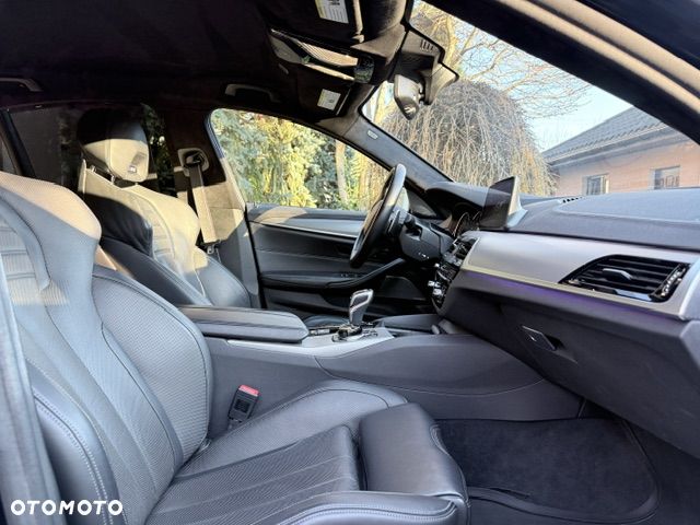 BMW M5 Standard - 12