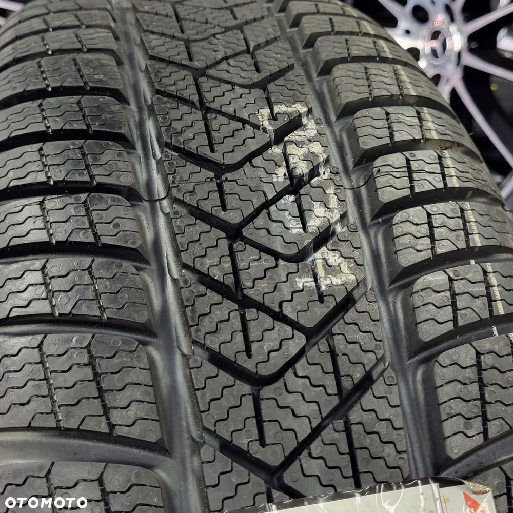 Zimowe 18 ORYGINAŁ BMW X3 G01 X4 G02 Nowe Pirelli - 8