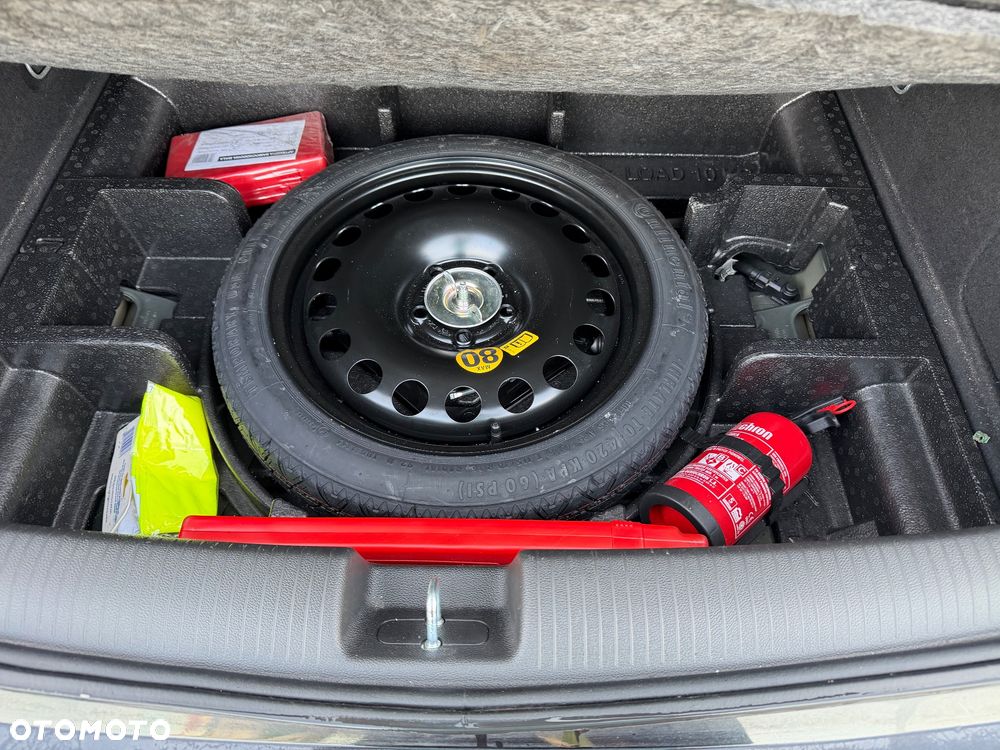 Opel Astra 1.4 Turbo Dynamic - 21