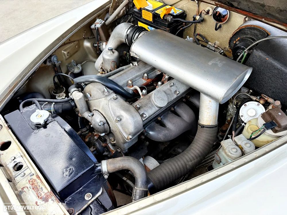 Jaguar 420G - 33