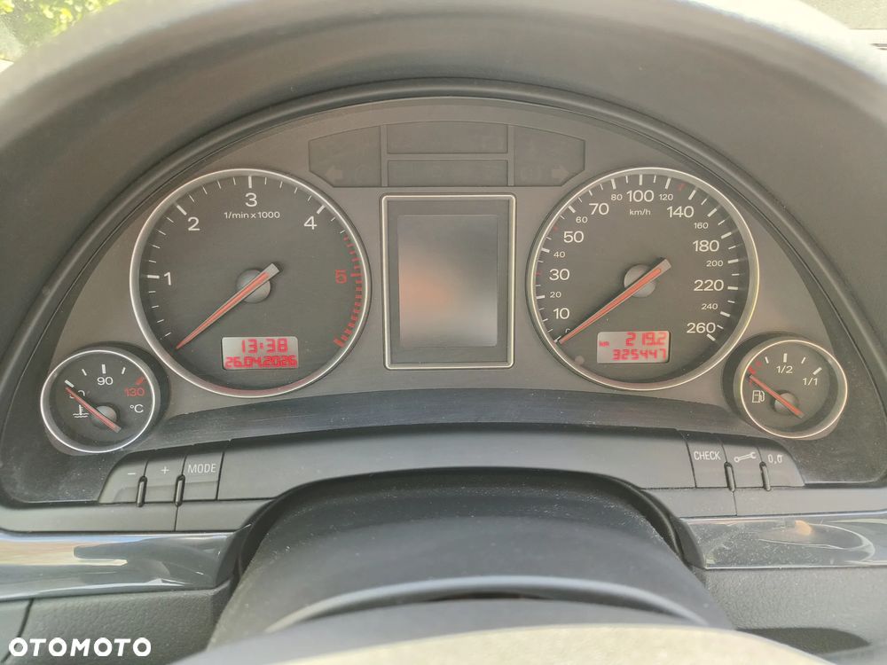 Audi A4 Avant 1.9 TDI - 15