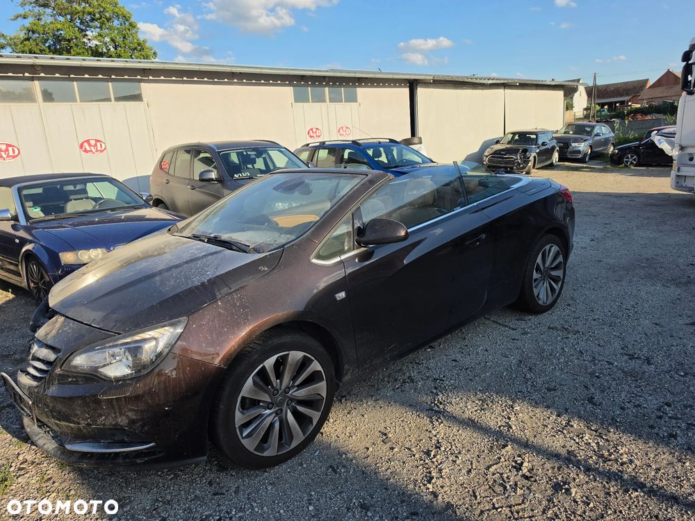 Opel Cascada 2.0 CDTI ecoFLEX Start/Stop Active - 20