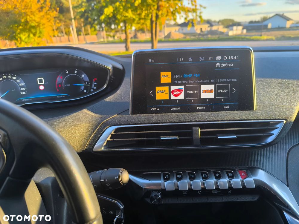 Peugeot 3008 1.5 BlueHDi Active S&S - 17