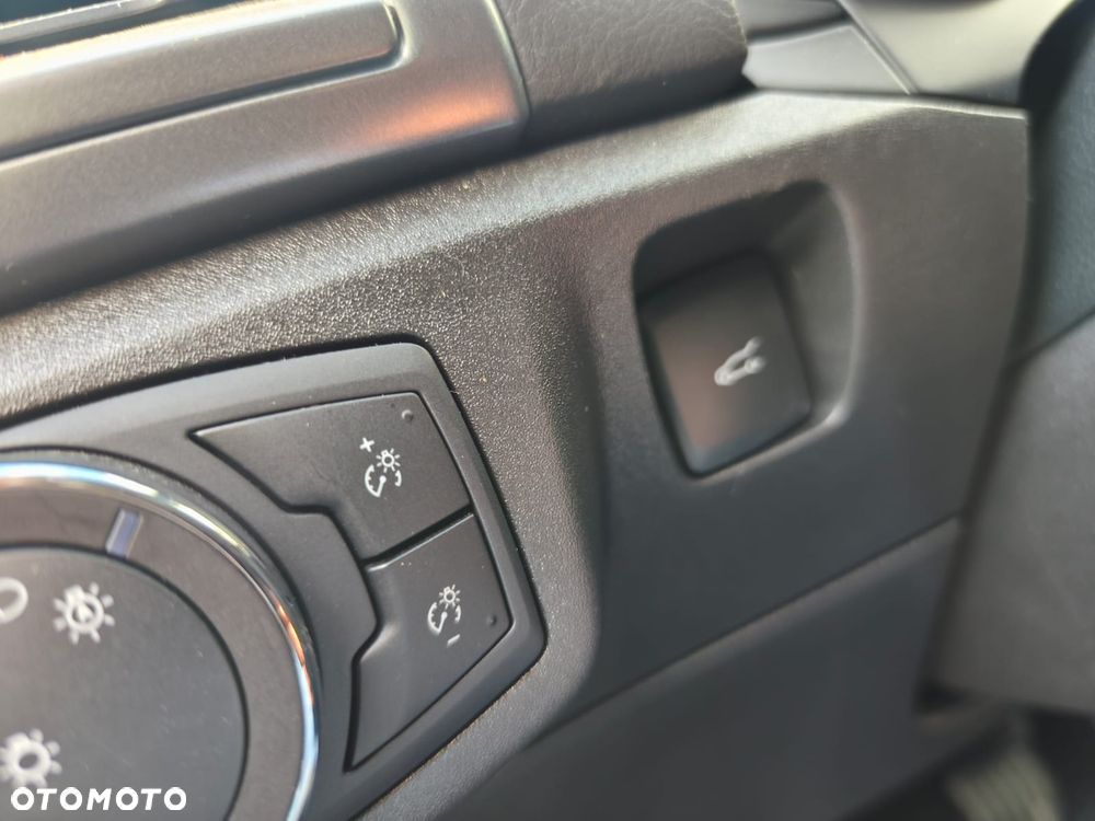 Ford Mondeo 2.0 TDCi Titanium - 18