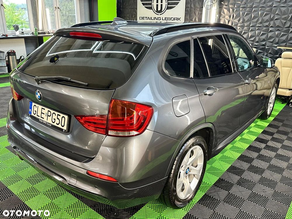 BMW X1 xDrive20d Sport Line - 3