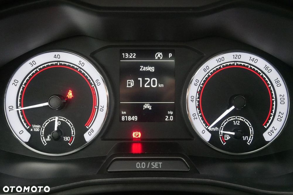 Skoda Kamiq 1.5 TSI Monte Carlo DSG - 9