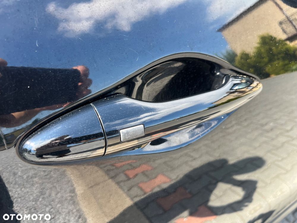 Hyundai ix35 1.7 CRDi 2WD Fifa World Cup Edition - 22