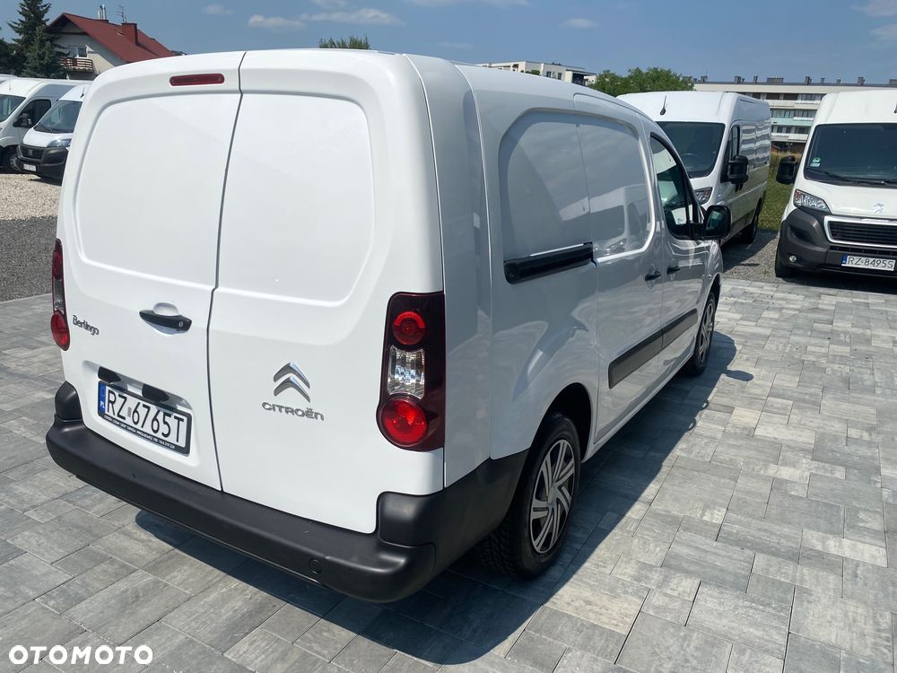 Citroën BERLINGO 1.6 HDI, MAX długi, 3-osobowy, klimatyzacja, zakupiony w salonie w Rzeszowie Bezwypadkowy serwisowany - 4