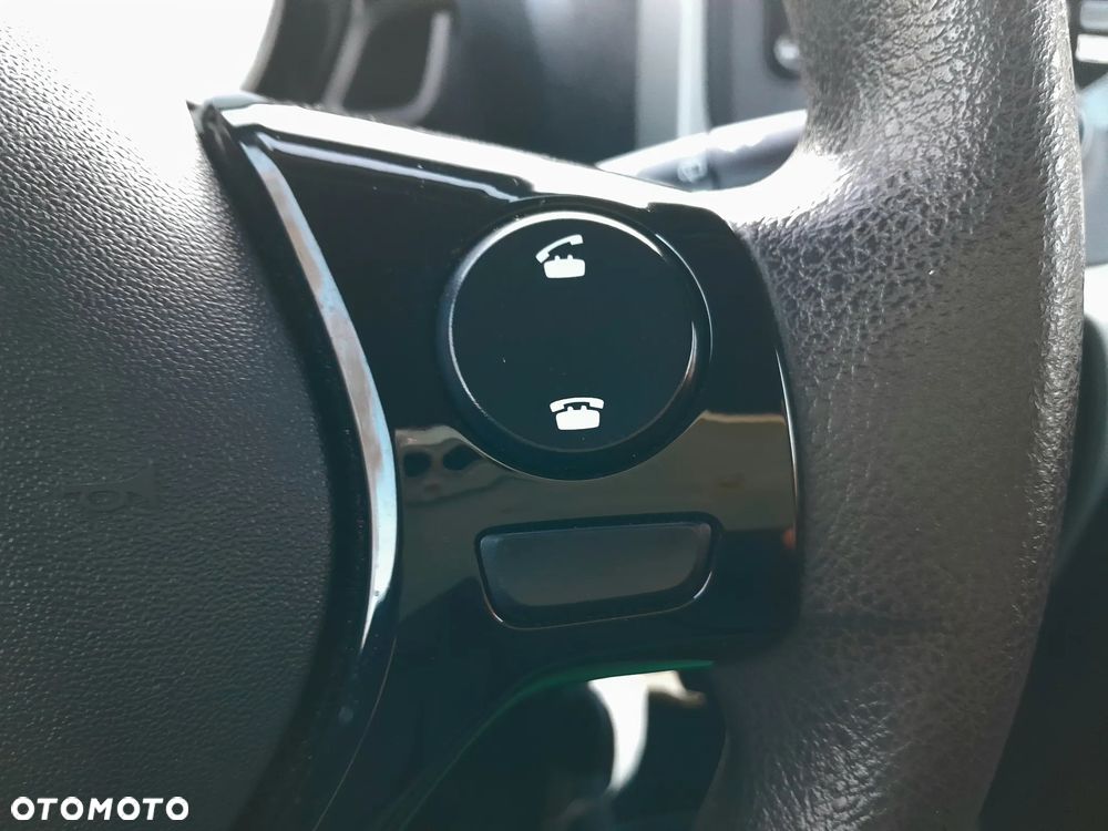 Peugeot 108 VTI 72 Active - 11