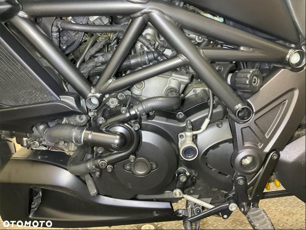 Ducati Diavel - 7