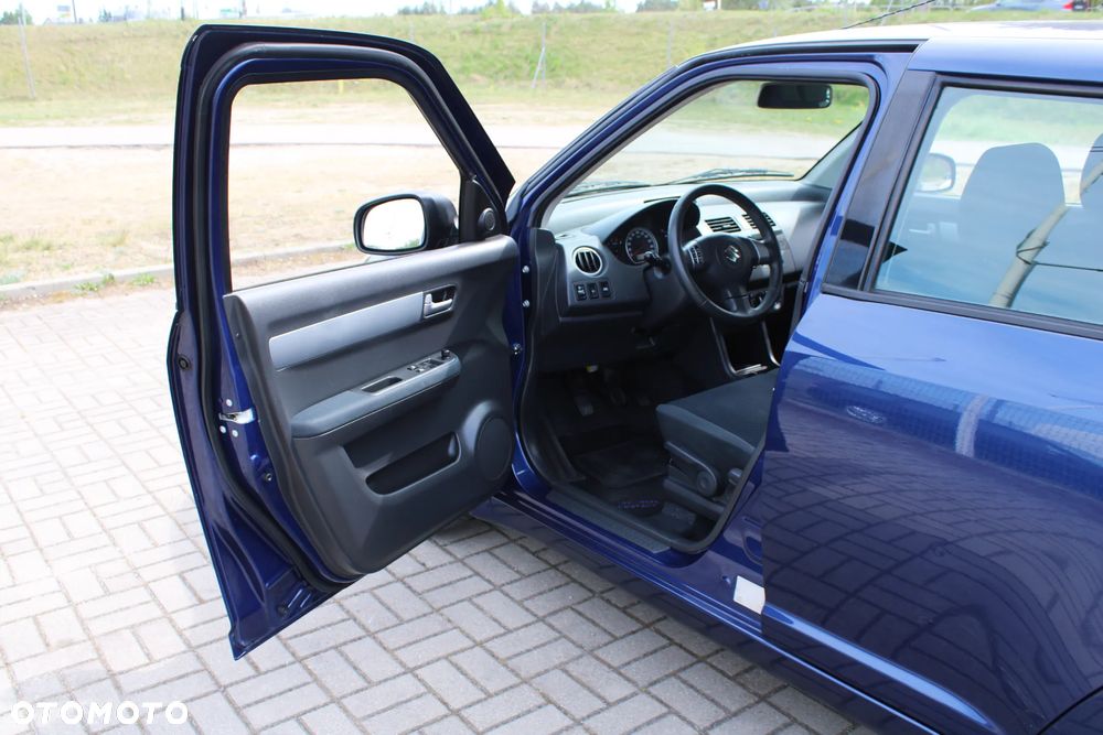 Suzuki Swift - 18