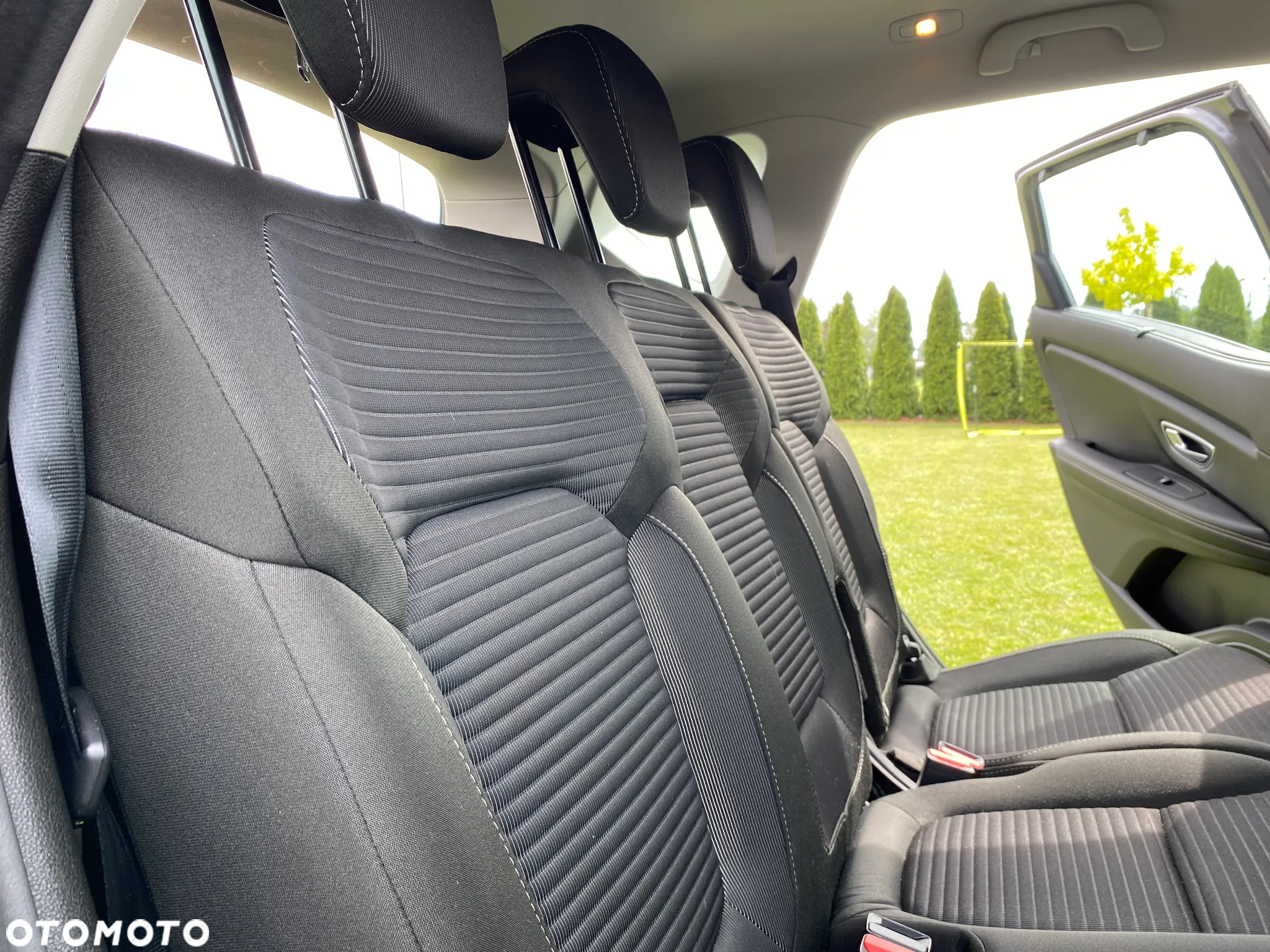Renault Scenic - 31