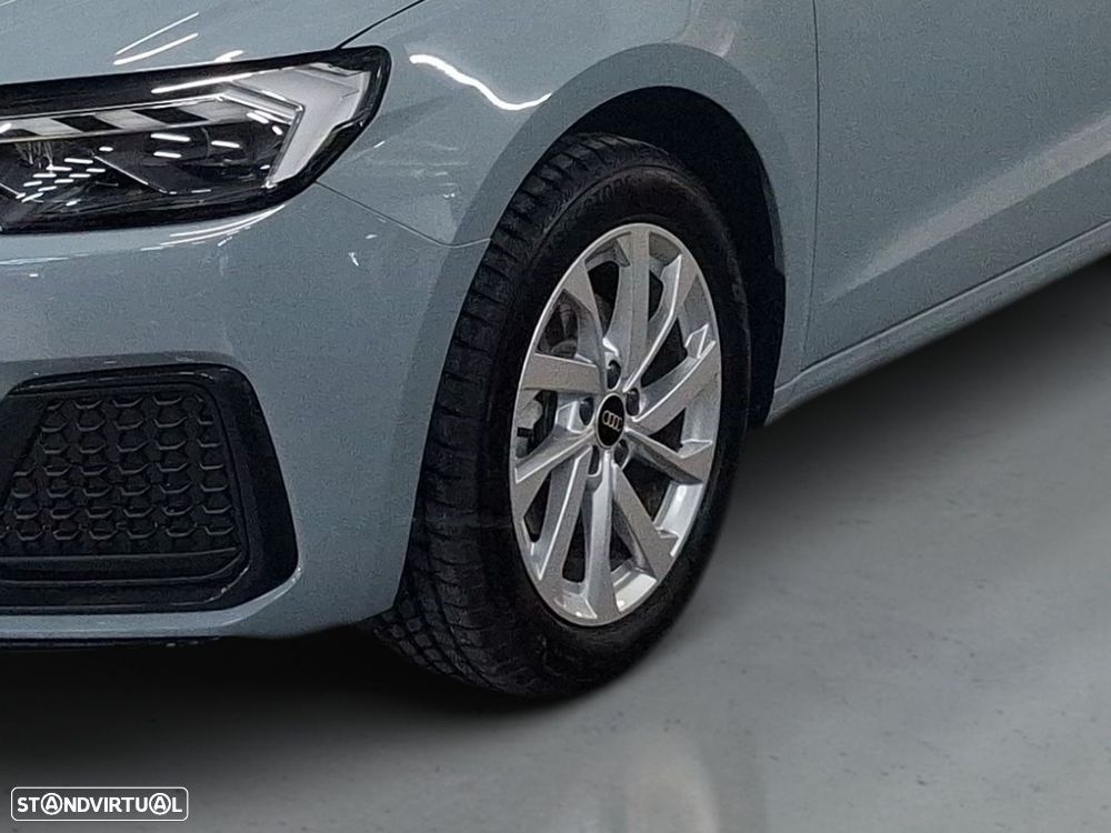 Audi A1 Sportback 25 TFSI Advanced S tronic - 4