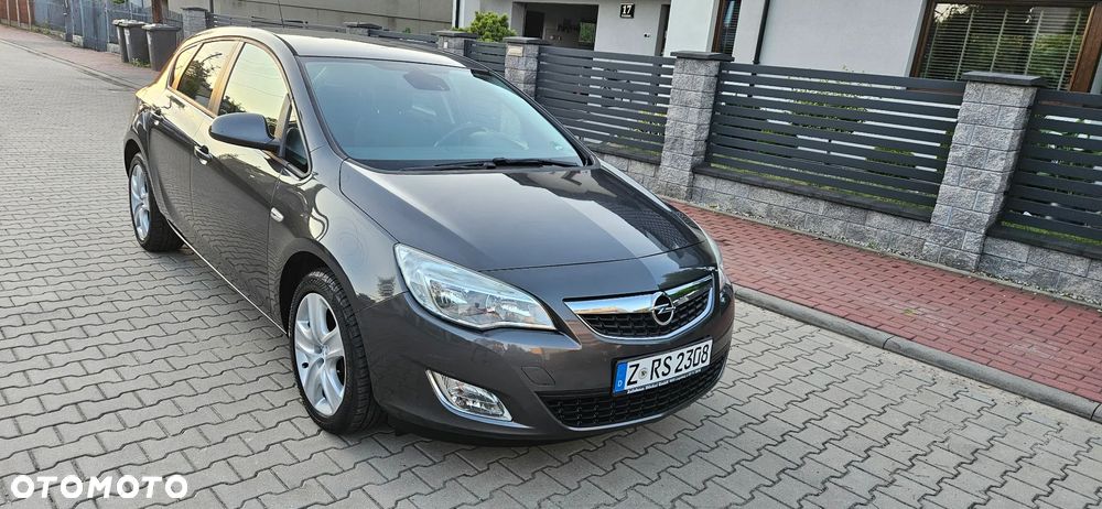 Opel Astra 1.4 Turbo Color Edition - 14
