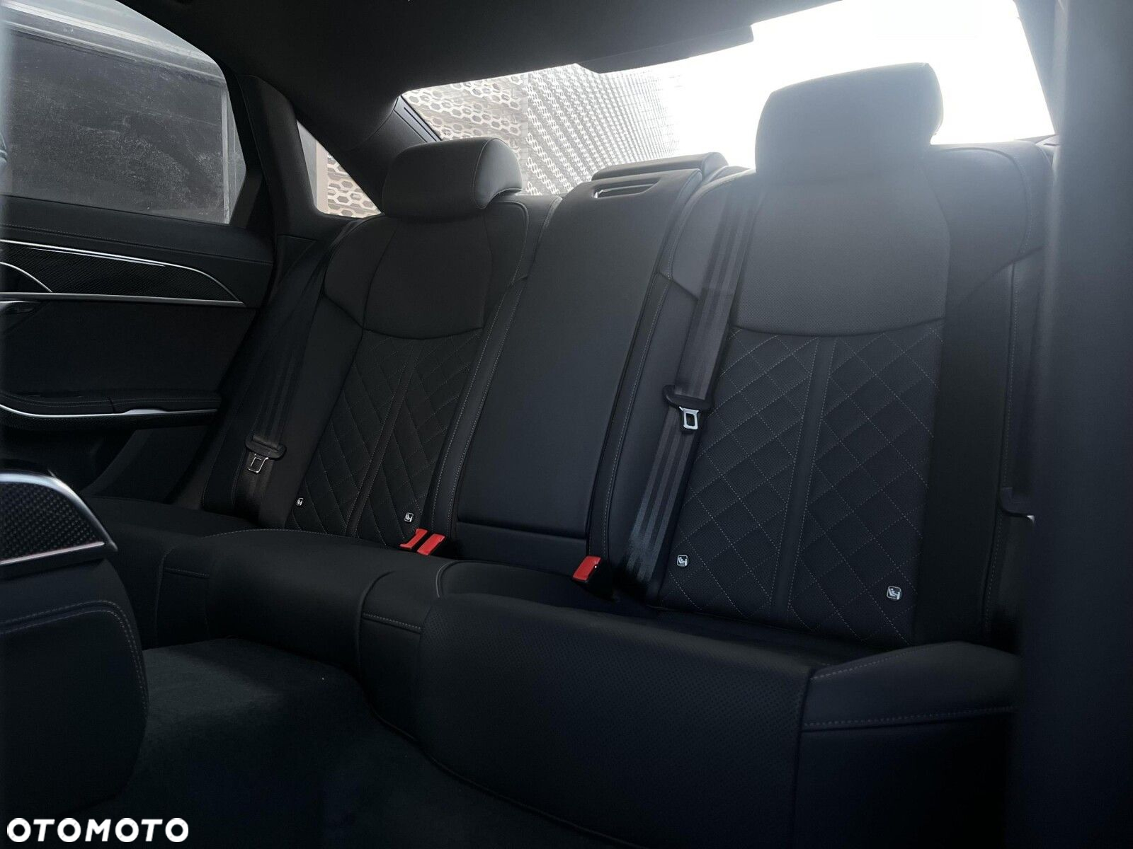 Audi S8 - 27