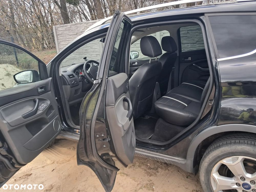 Ford Kuga 2.0 TDCi 4x4 Titanium - 5