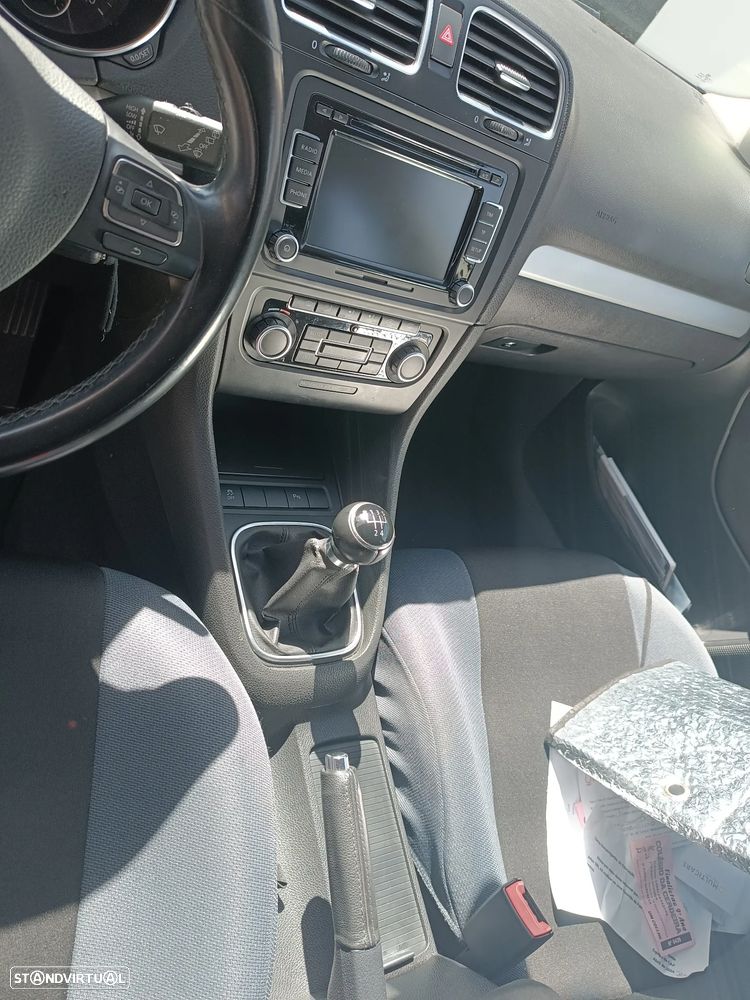 VW Golf Variant 1.6 TDi Highline - 27