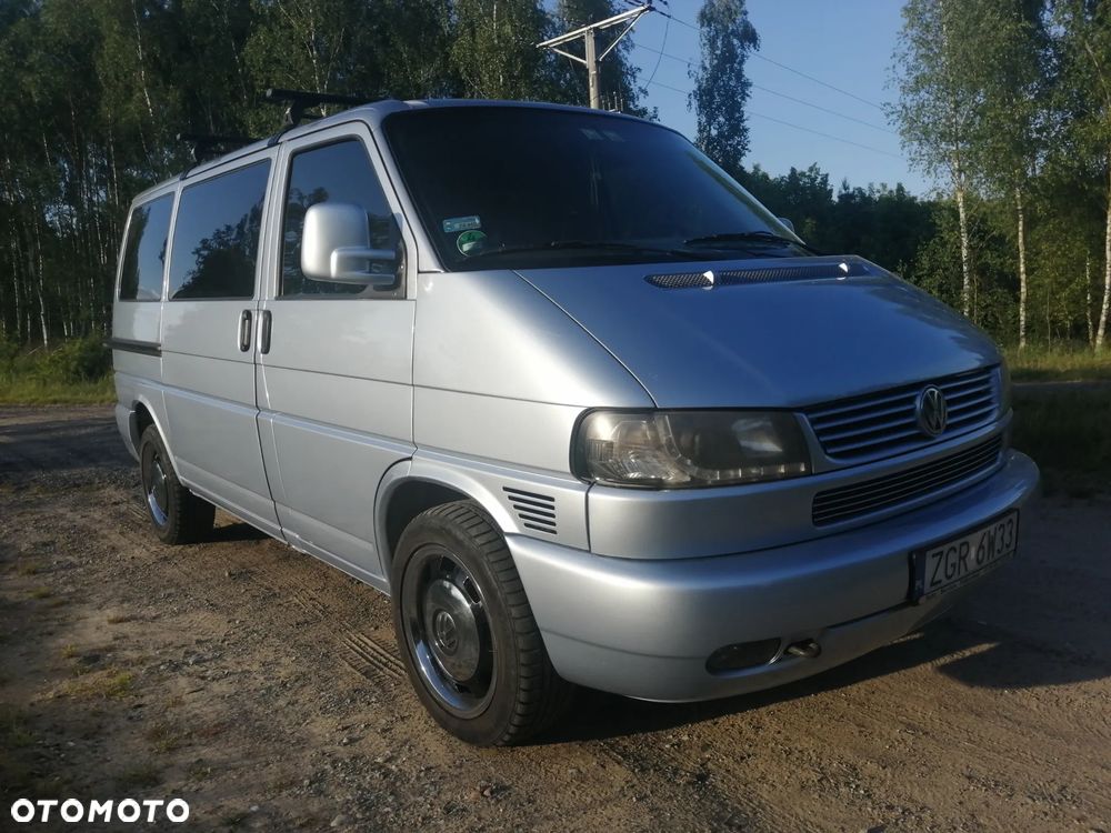 Volkswagen Multivan Standard - 19