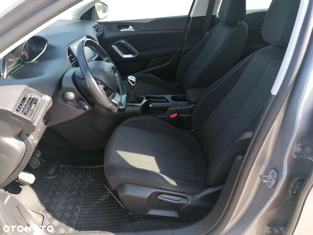 Peugeot 308 1.5 BlueHDi Active S&S - 16