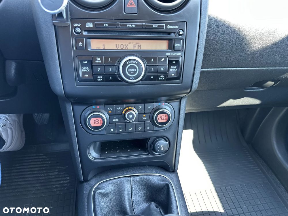 Nissan Qashqai 1.6 Acenta - 23