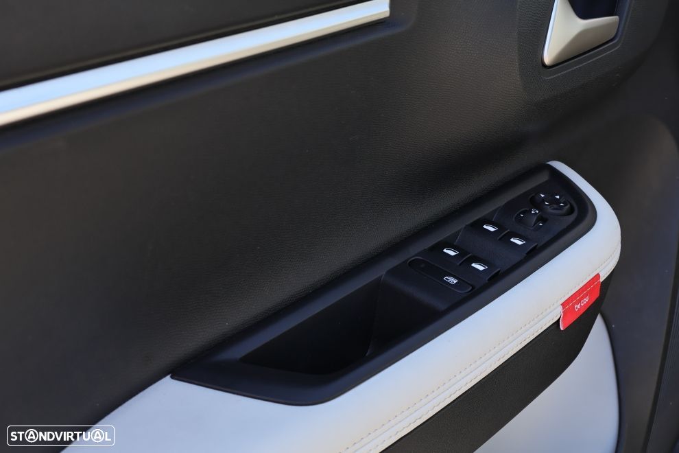 Citroën e-C3 44 kWh Autonomia Conforto Max - 16