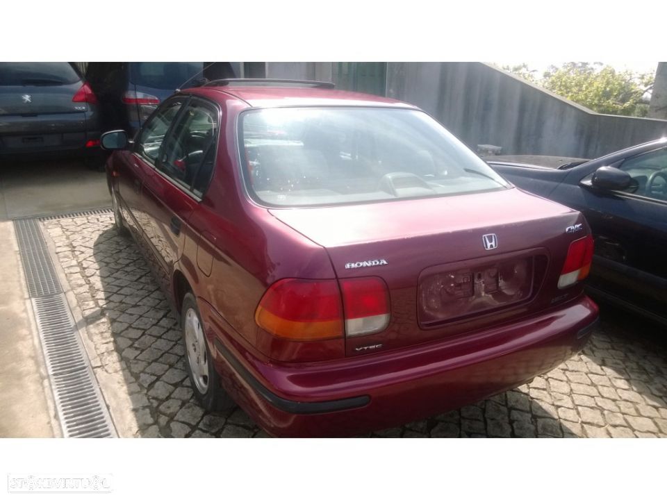 Traseira/Frente/Interior Honda Civic 97 (4 portas ) - 1