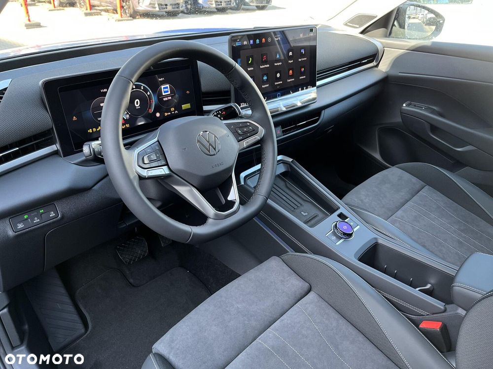 Volkswagen T-Roc - 25