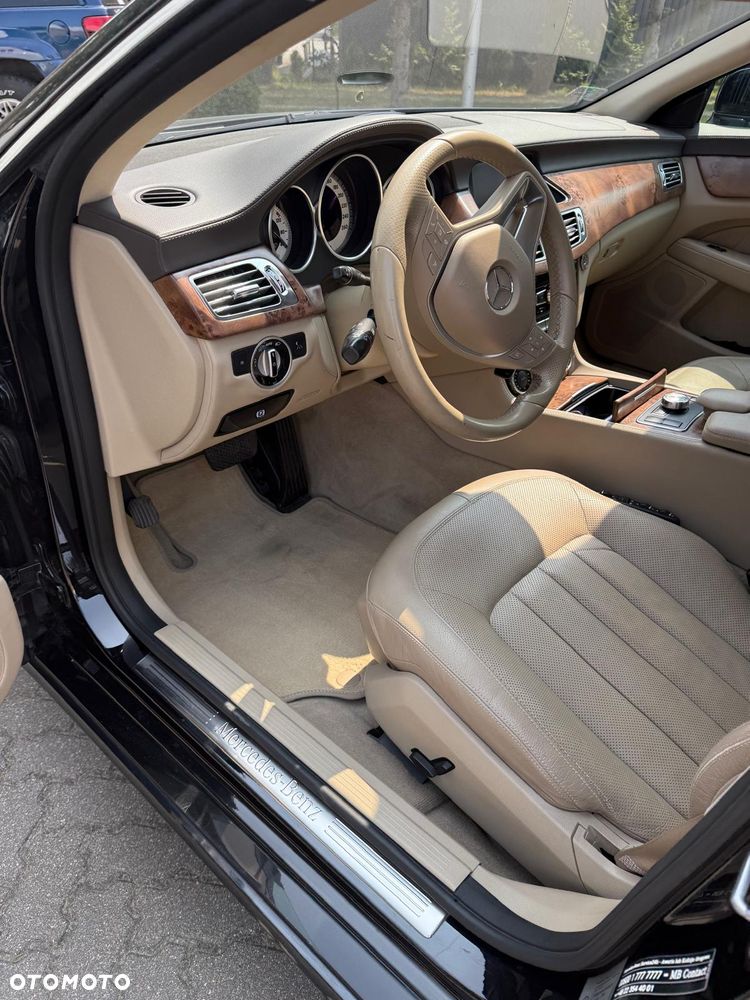 Mercedes-Benz CLS 350 CDI 4-Matic BlueEff - 11