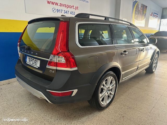 Volvo XC 70 2.0 D4 Summum Geartronic - 3