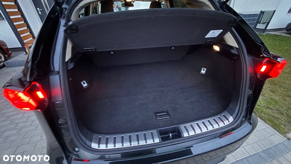 Lexus NX 300h Business Edition AWD - 13