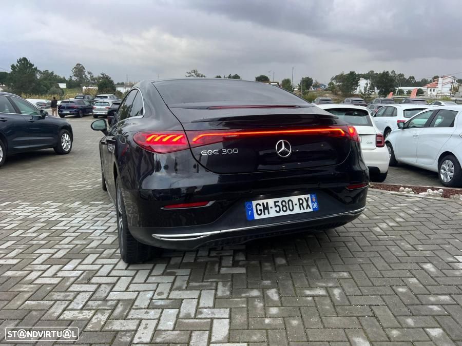 Mercedes-Benz EQE 300 Edition — fotografia 3