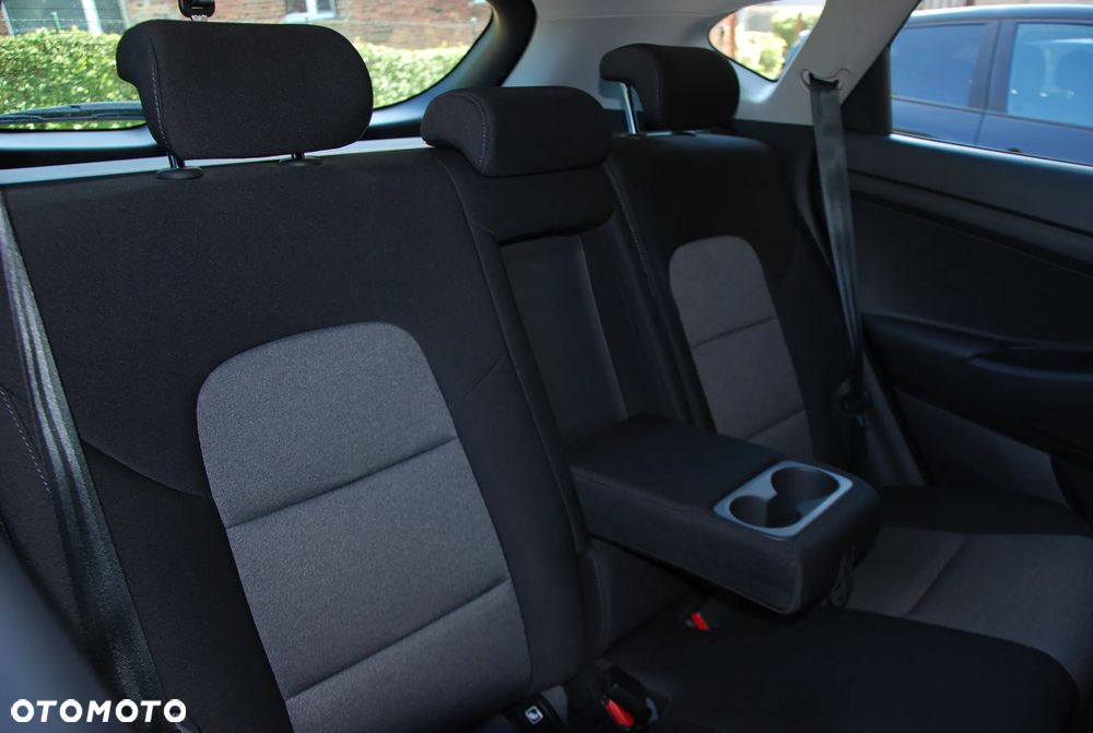 Hyundai Tucson 1.6 GDI BlueDrive Comfort 2WD - 37