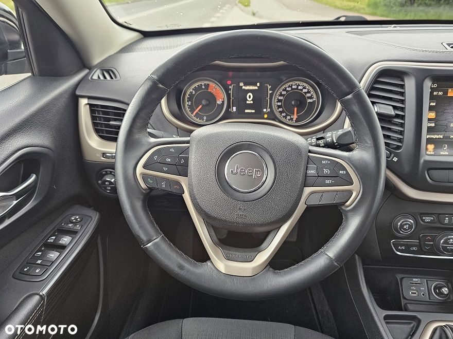 Jeep Cherokee 2.0 MJD 4x2 Longitude EU6 - 20