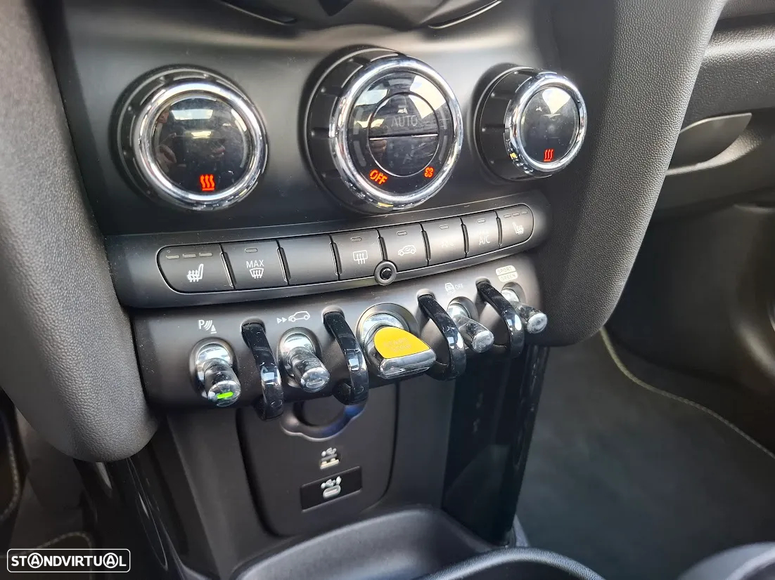 MINI 3 Portas Cooper SE Yours - 30