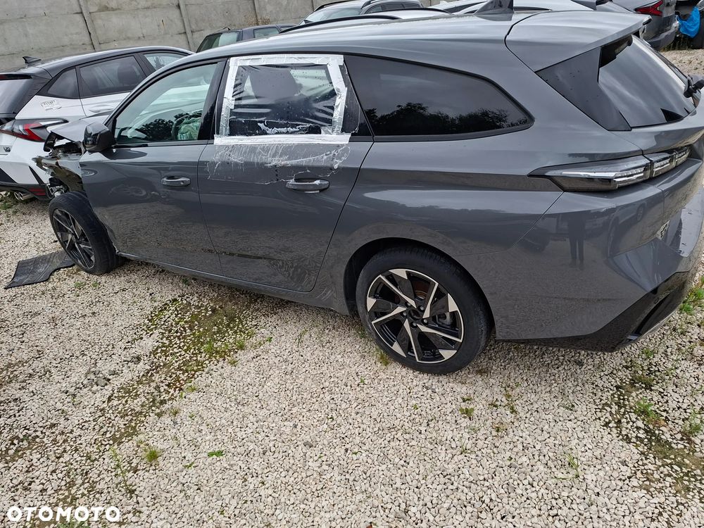 Peugeot 308 - 6