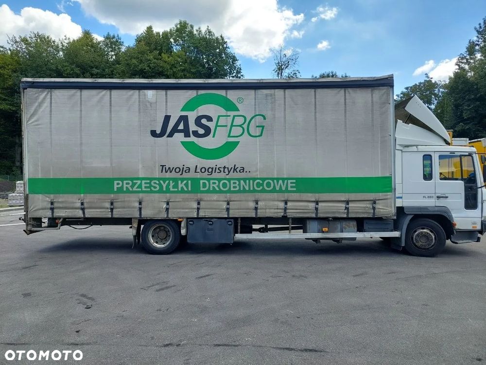 Volvo FL 220 - 1