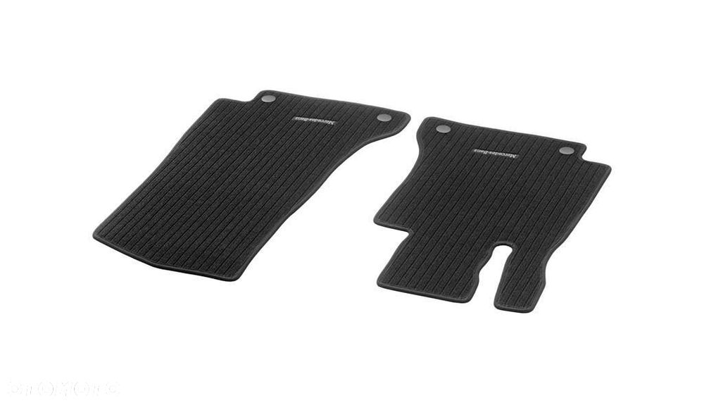 MERCEDES C-klasa W205 dywaniki welurowe przednie kpl OE - 1