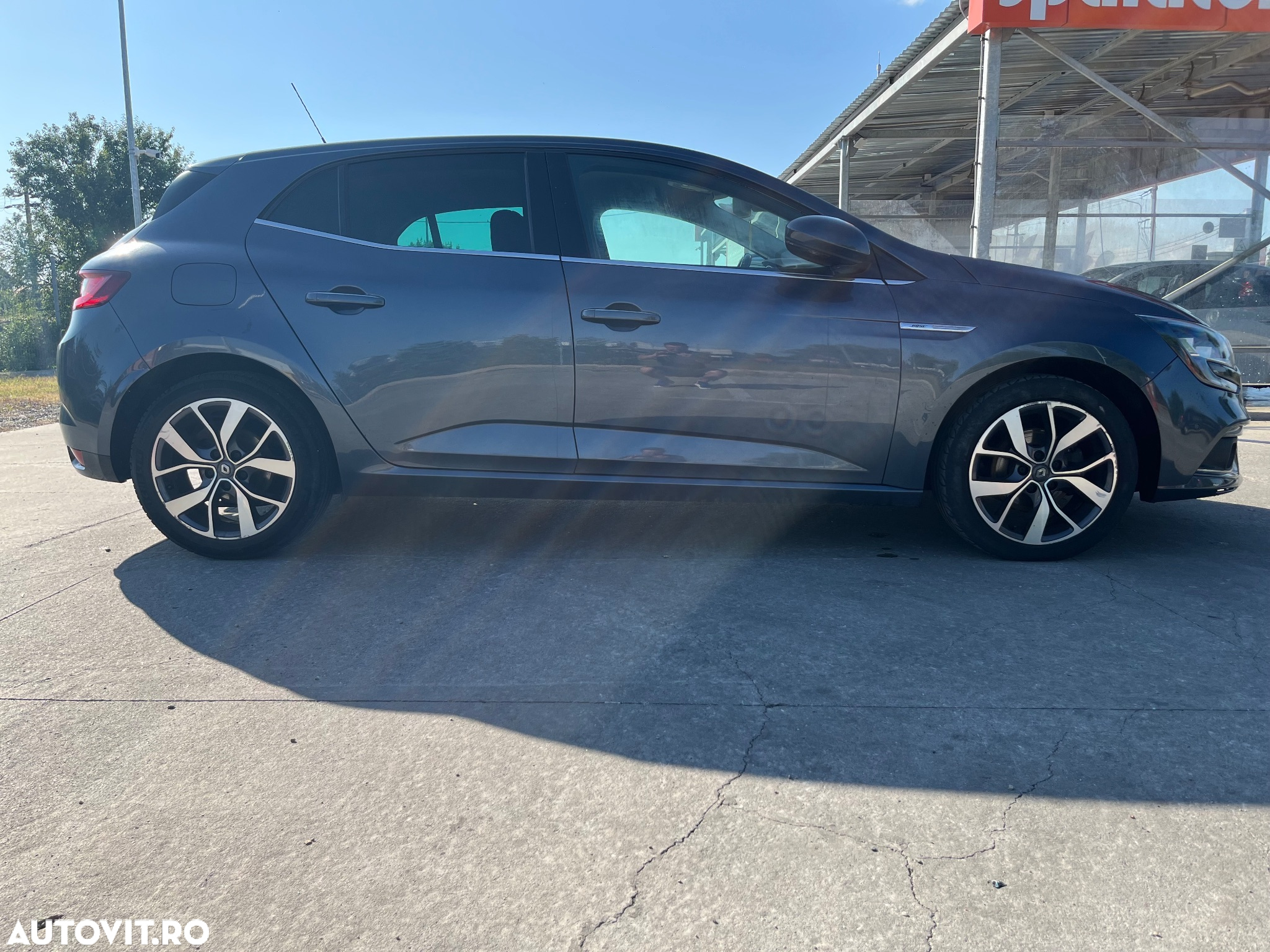 Renault Megane ENERGY dCi 110 EDC BOSE EDITION - 7