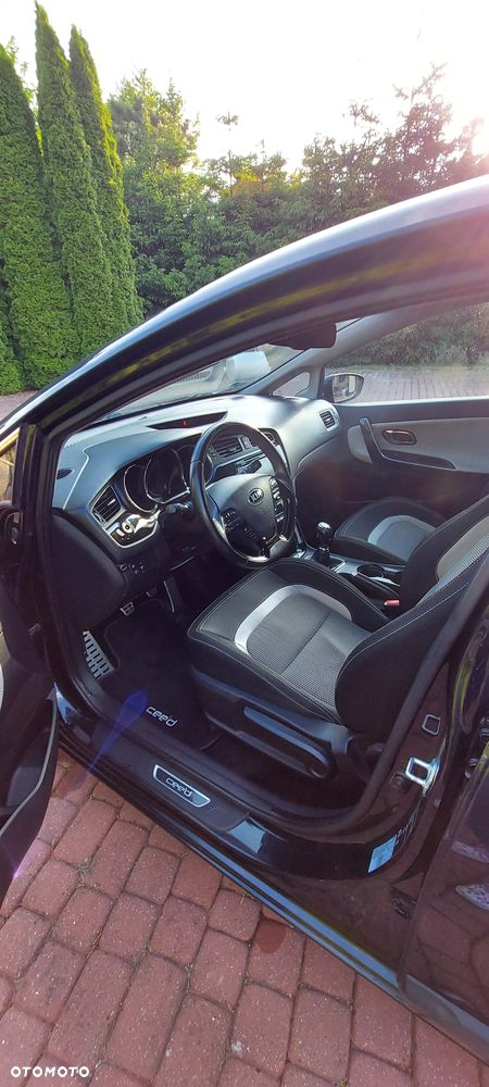 Kia Ceed 1.6 CRDi L - 4