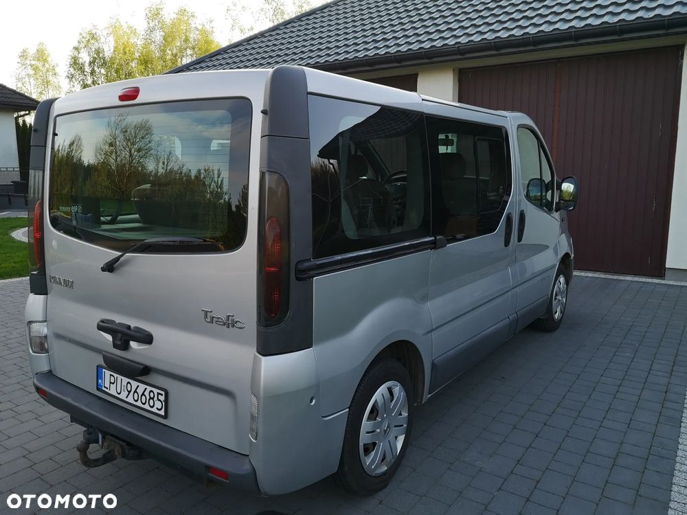 Renault Trafic - 2