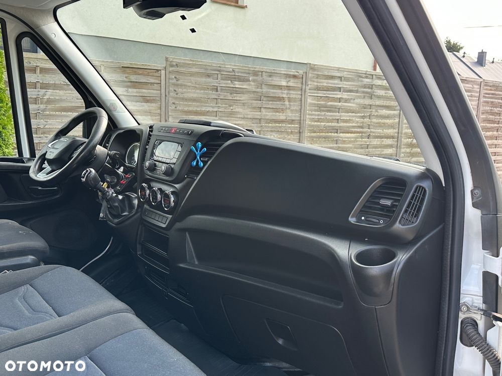 Iveco Daily 35C18 3.0 HPI 2020 r. Furgon , Bliźniak , Maxi , Max - 9