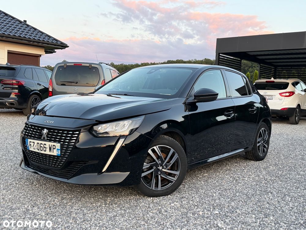 Peugeot 208 PureTech 100 Allure - 1