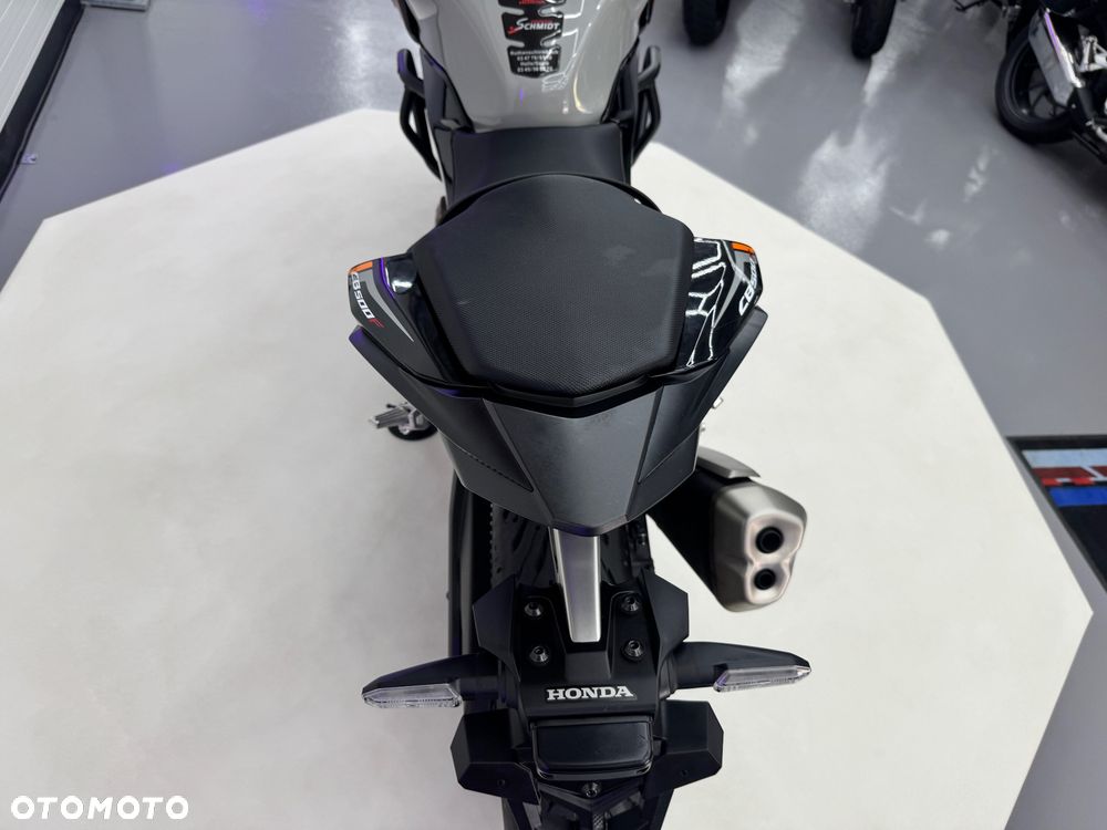 Honda CB - 21