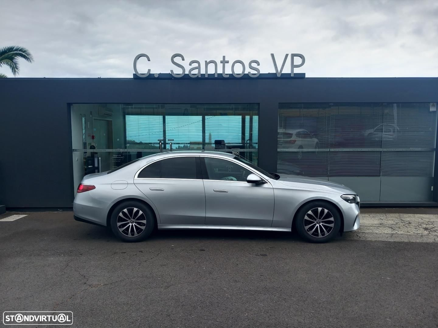 Mercedes-Benz E 220 d Avantgarde - 5