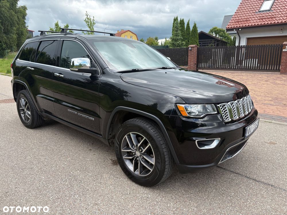 Jeep Grand Cherokee - 11