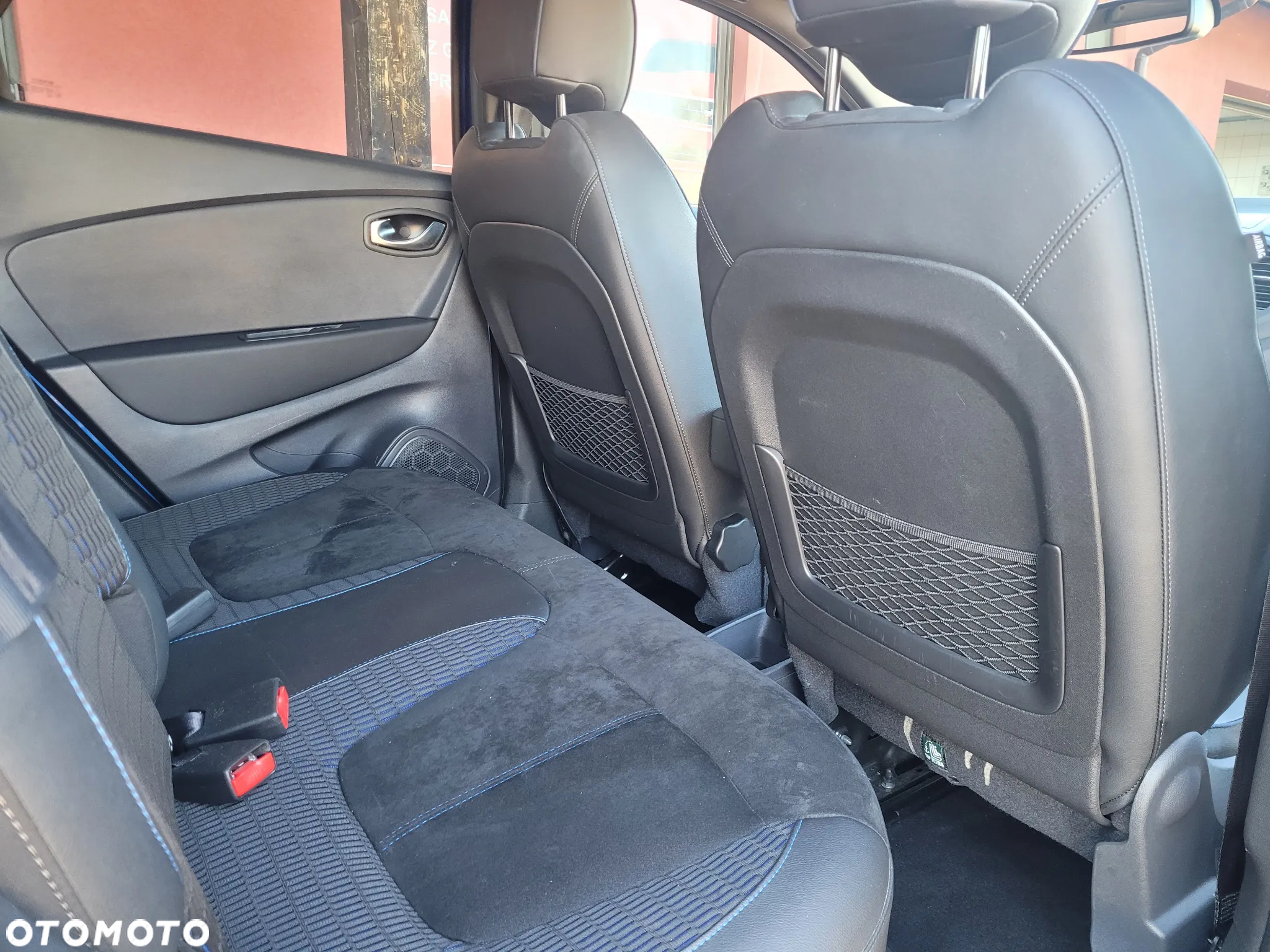 Renault Captur 1.3 Energy TCe S-Edition EDC - 13