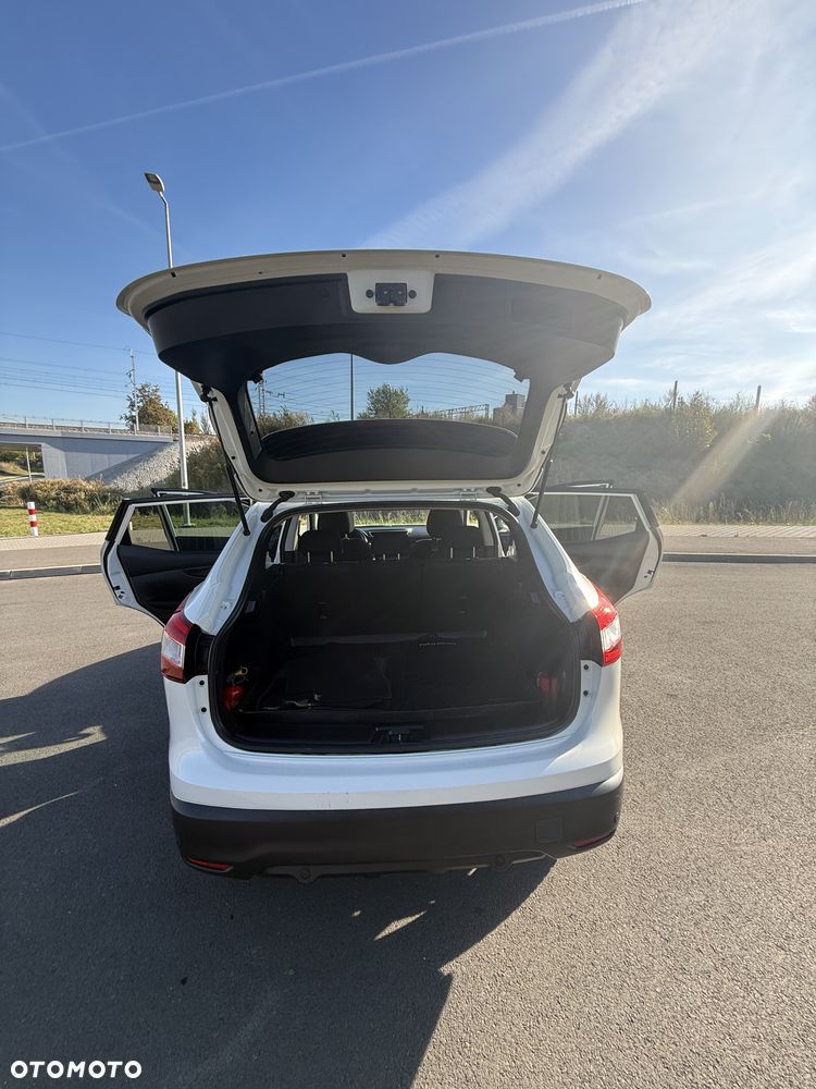 Nissan Qashqai - 18