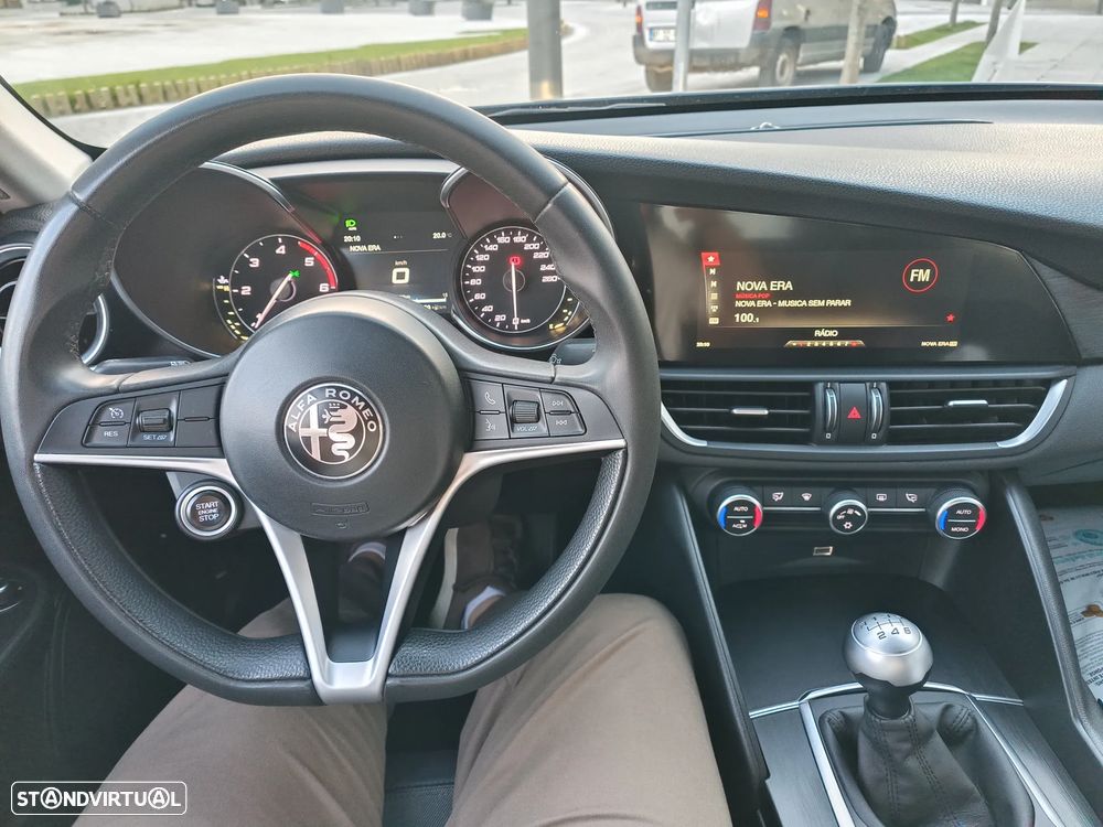 Alfa Romeo Giulia 2.2 D Super - 6