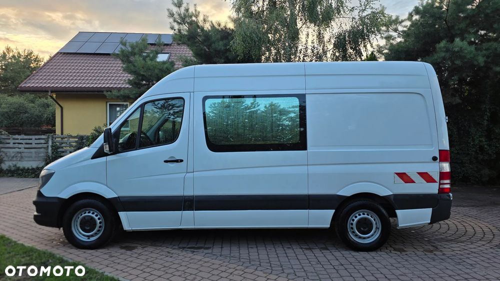 Mercedes-Benz Sprinter - 22